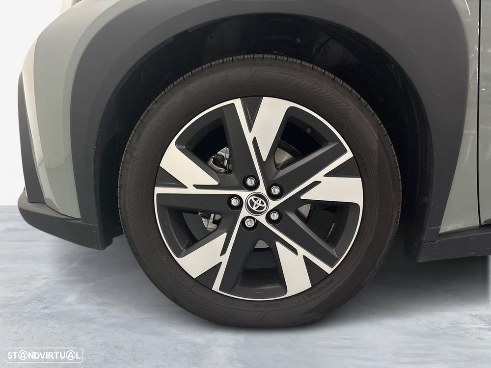 Toyota Aygo X 1.5 Hybrid Pulse - 10