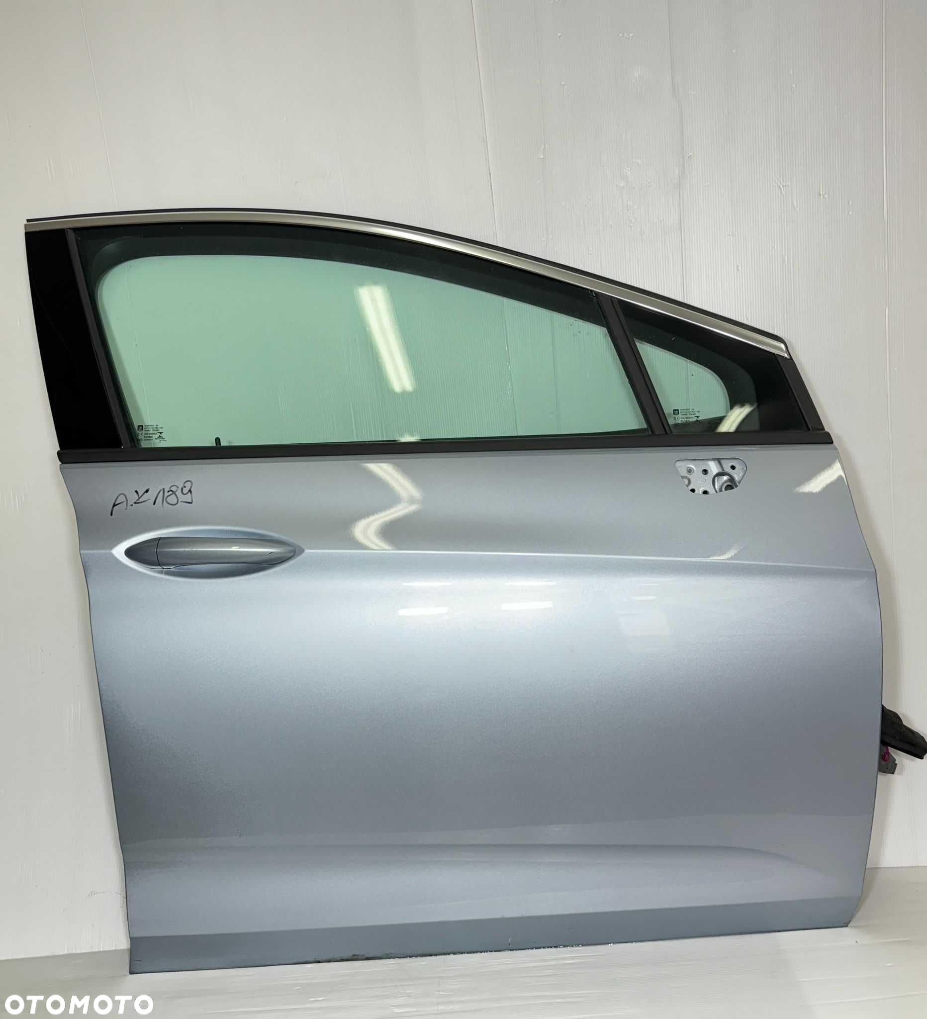 Opel Astra k Drzwi prawe przód Z189 - 3