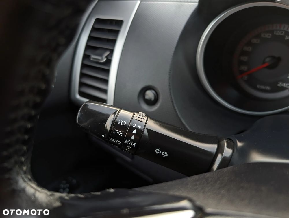 Citroën C-Crosser 2.2 HDi Exclusive - 23