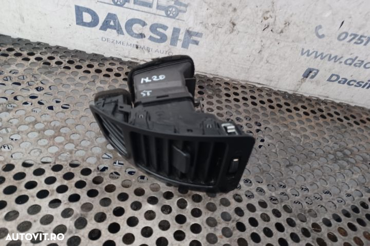 GURA GRILA AER AERISIRE VENTILATIE STANGA MX 1253 Hyundai ix20  seria - 2