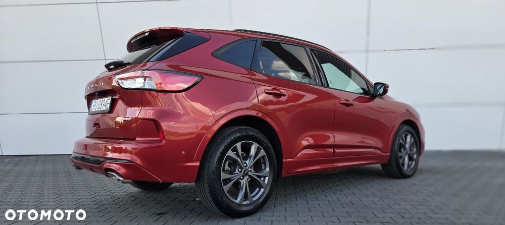 Ford Kuga - 12