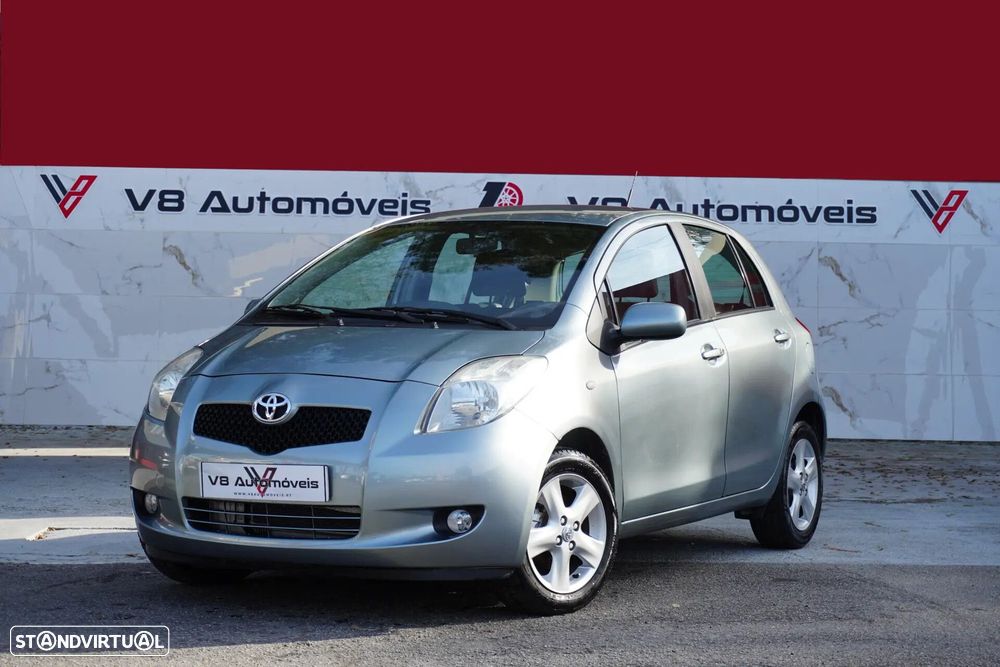 Toyota Yaris 1.0 VVT-i Sol High Pack MMT - 2