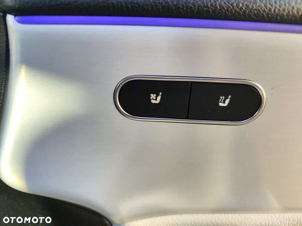 Mercedes-Benz CLA - 38