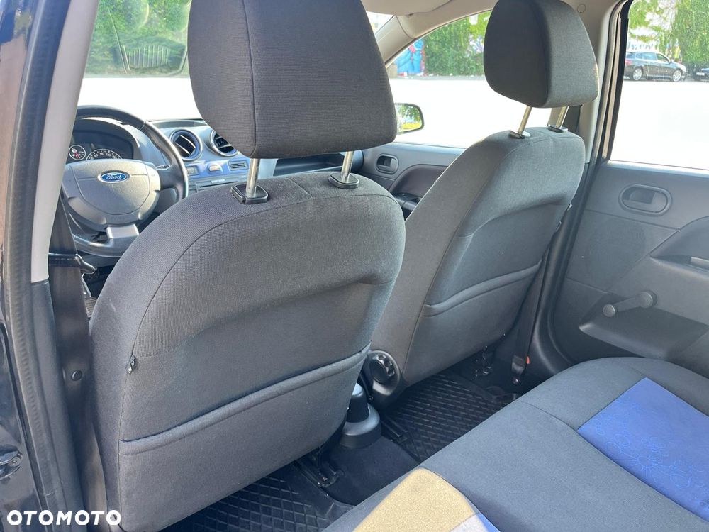 Ford Fiesta 1.3 - 19