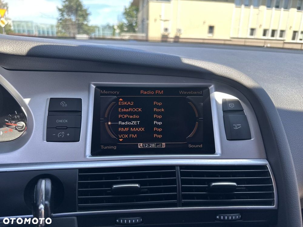 Audi A6 Avant 2.0 TDI - 16