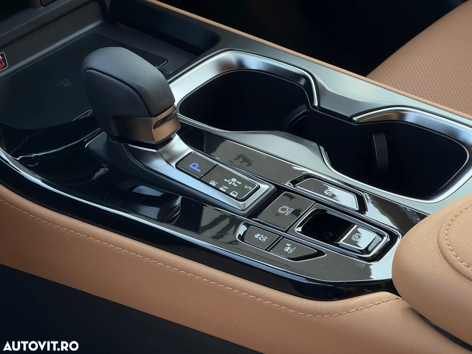 Lexus Seria NX 350h AWD CVT HEV Luxury - 35
