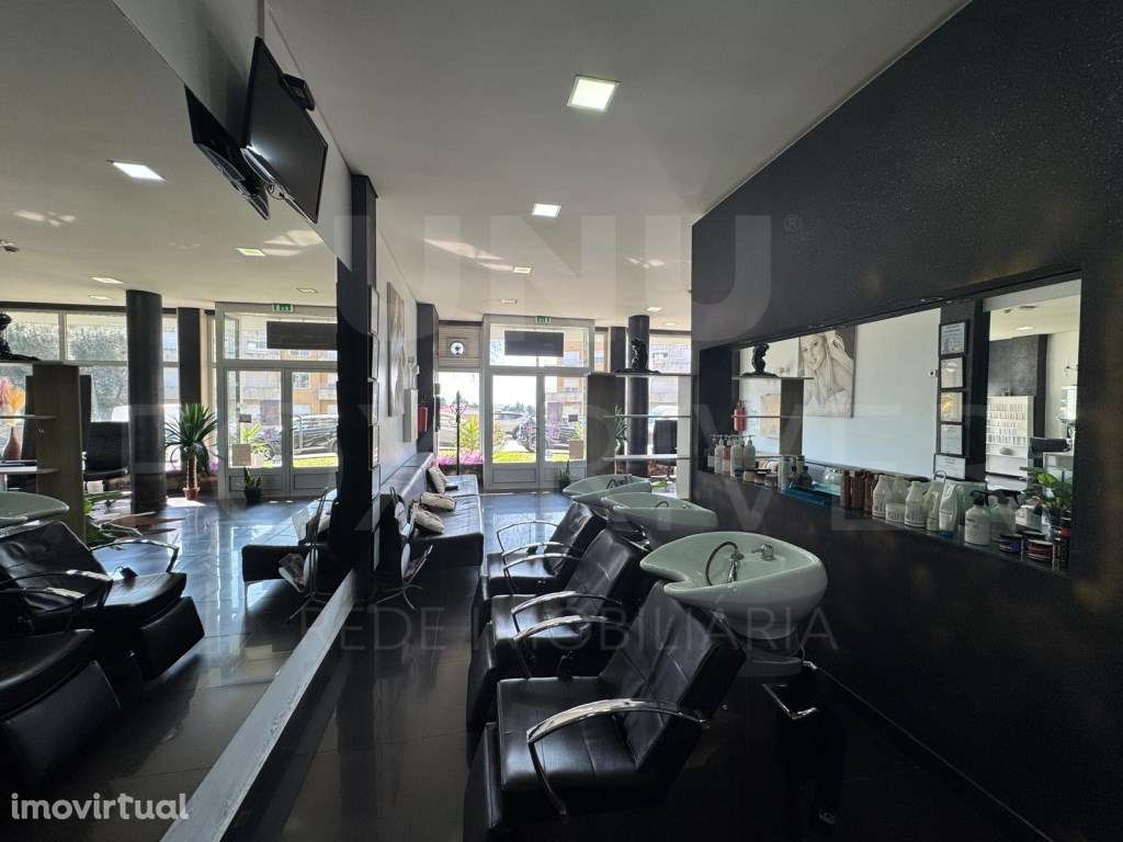 Loja - Destinada a Serviços - Abelheira, Viana do Castelo - Grande imagem: 4/14