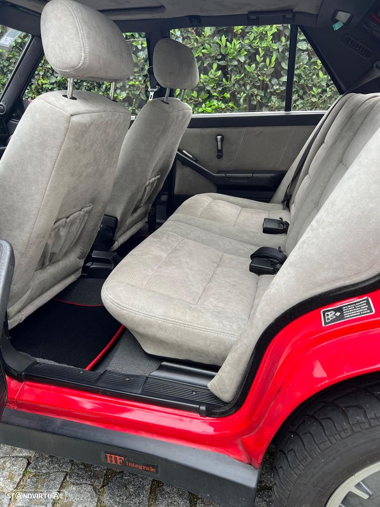 Lancia Delta 2.0 HF Integrale - 8