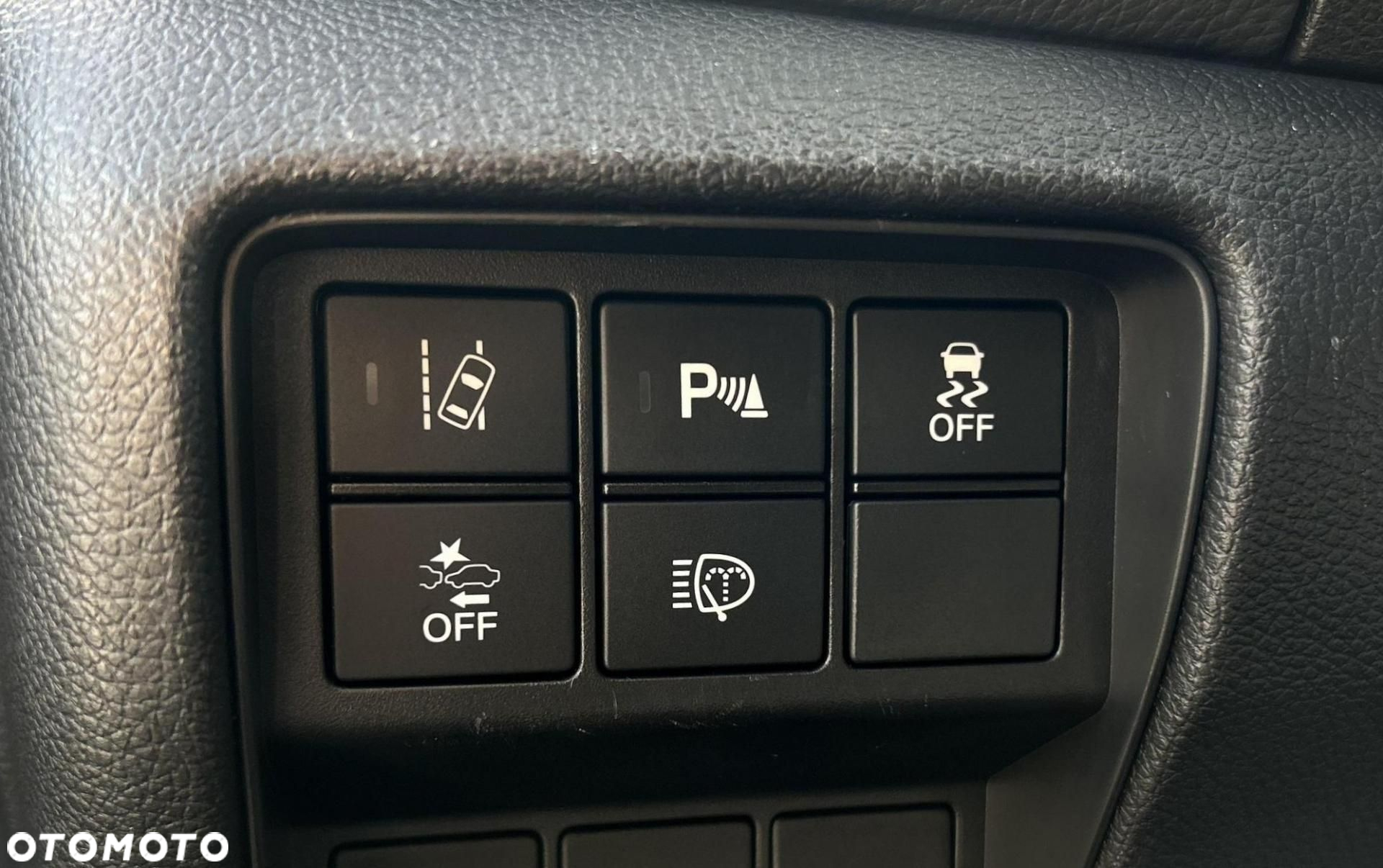 Honda CR-V - 12