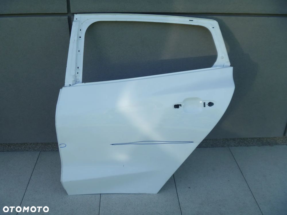 FORD FOCUS MK4 KOMBI DRZWI TYLNE LEWE PRAWE - 4