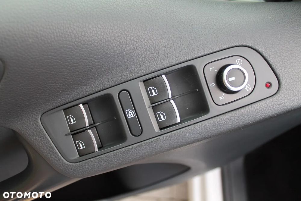 Volkswagen Tiguan 2.0 TDI DPF 4Motion Sport & Style - 16