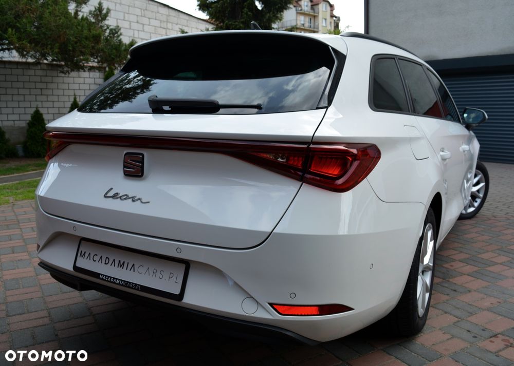 Seat Leon Sportstourer 2.0 TDI DSG Style - 6
