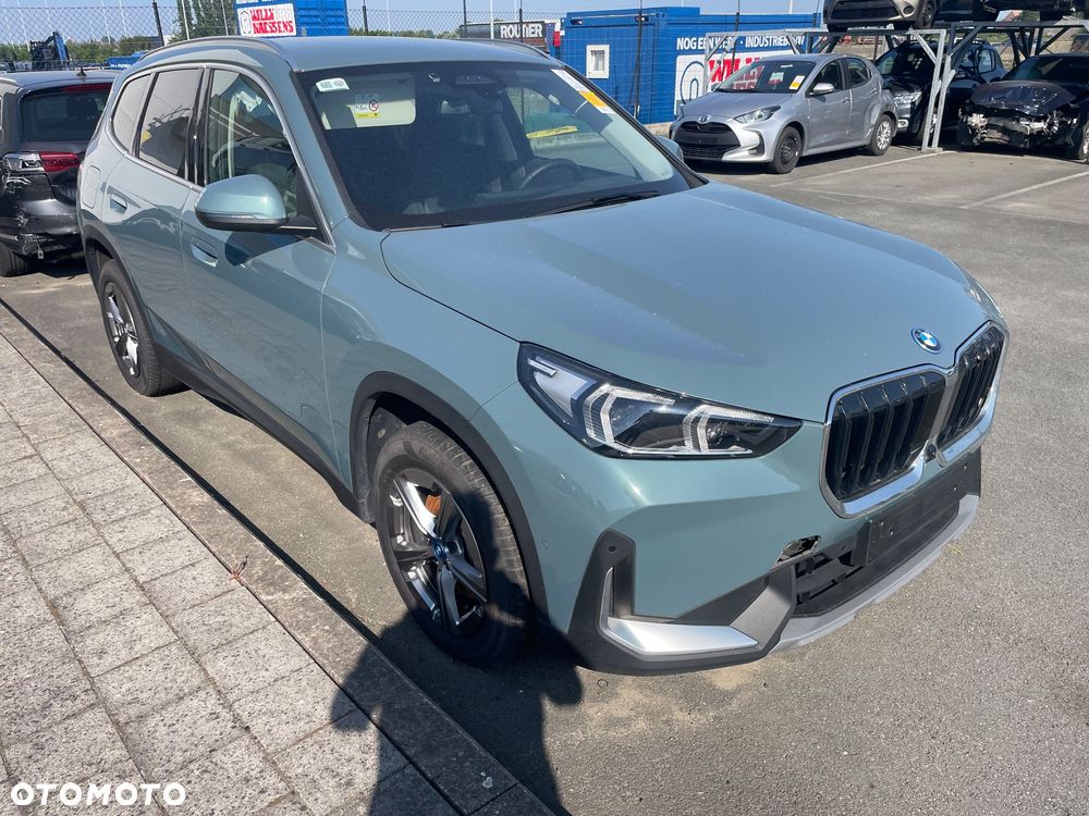 BMW X1 - 1