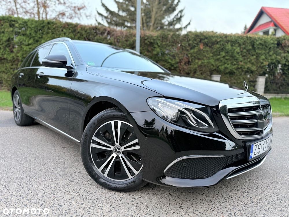 Mercedes-Benz Klasa E 220 d 4-Matic Avantgarde - 1