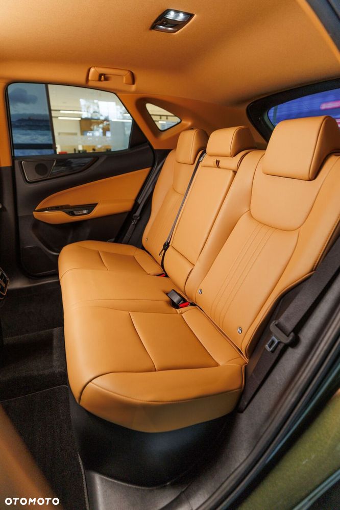 Lexus NX 350h Prestige AWD - 27