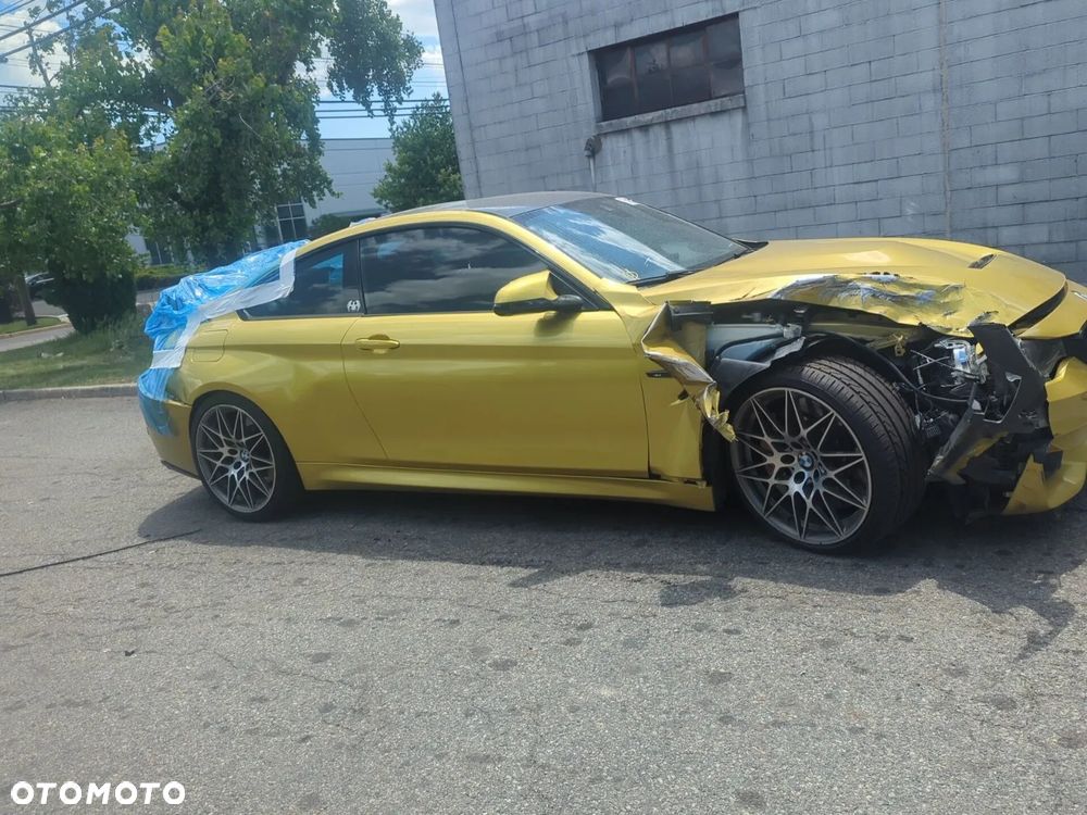 BMW M4 DKG Competition - 13