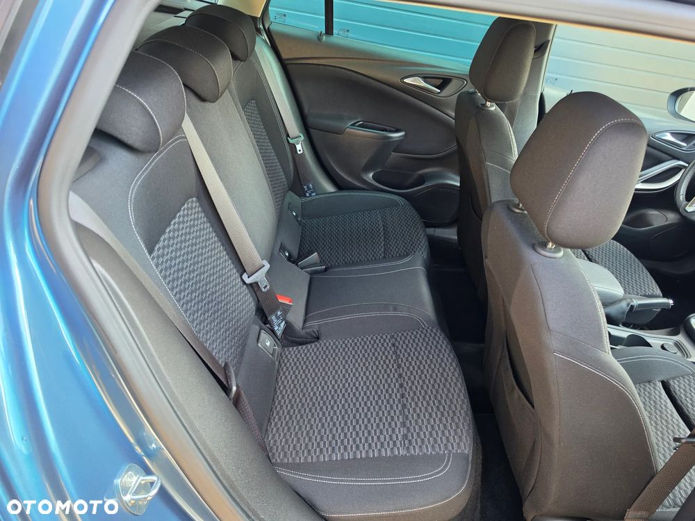 Opel Astra 1.4 Turbo Start/Stop Automatik Innovation - 25