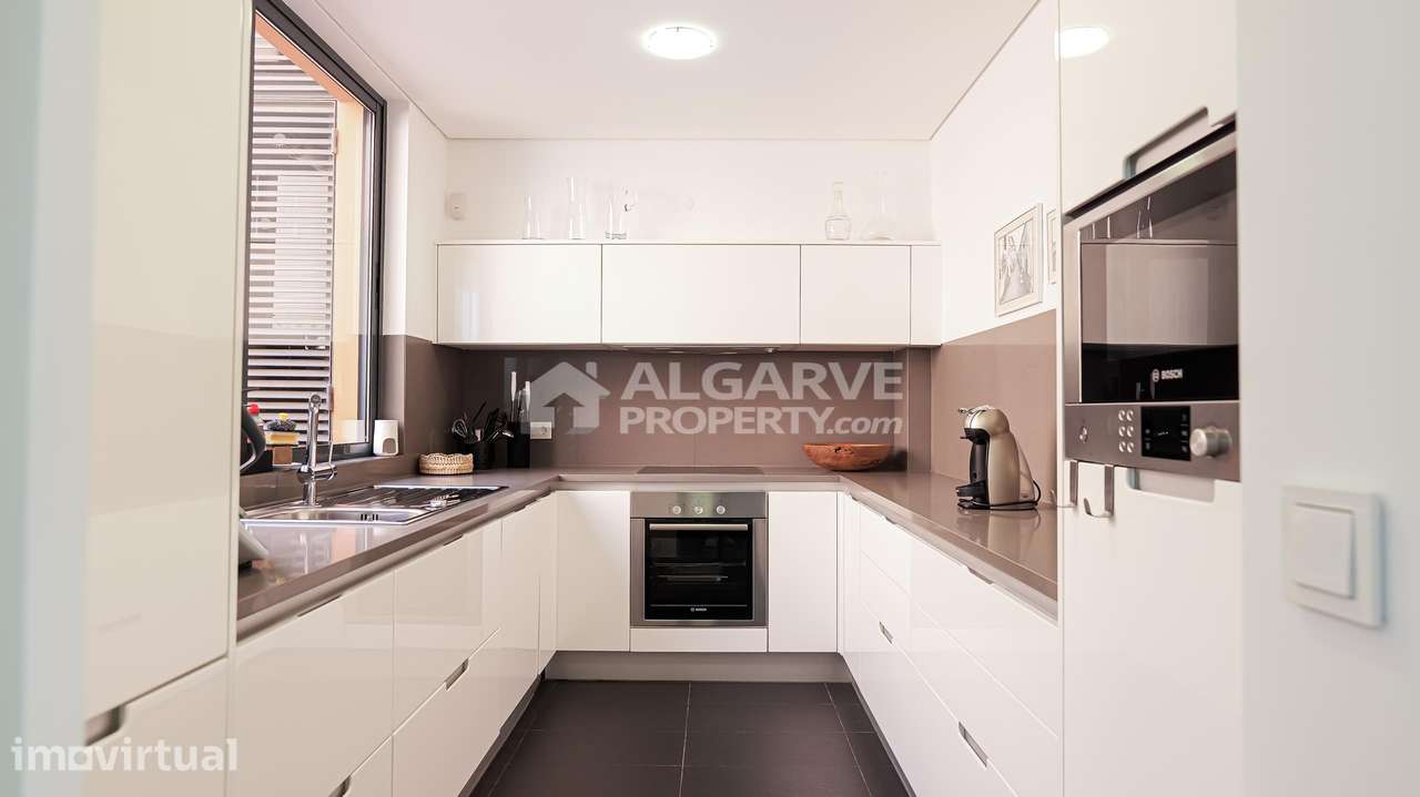 Moradia Contemporânea de 5 quartos no condominio l'Orangerie em Vilamo - Grande imagem: 4/38