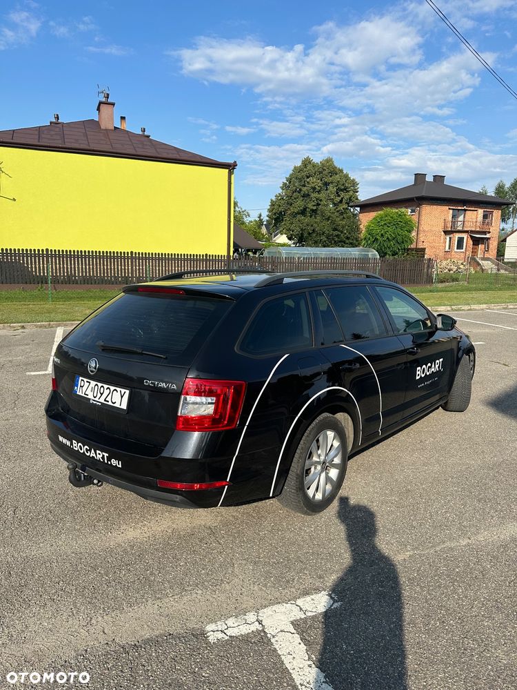 Skoda Octavia 1.6 TDI Active - 6