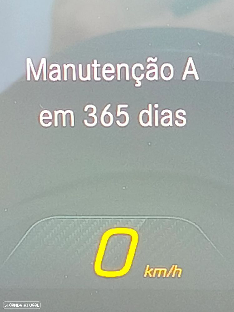 Mercedes-Benz CLA 200 - 28