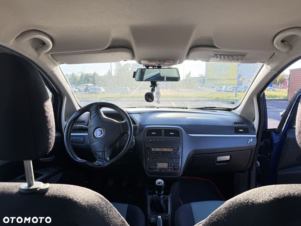 Fiat Grande Punto 1.4 8V Dynamic - 24