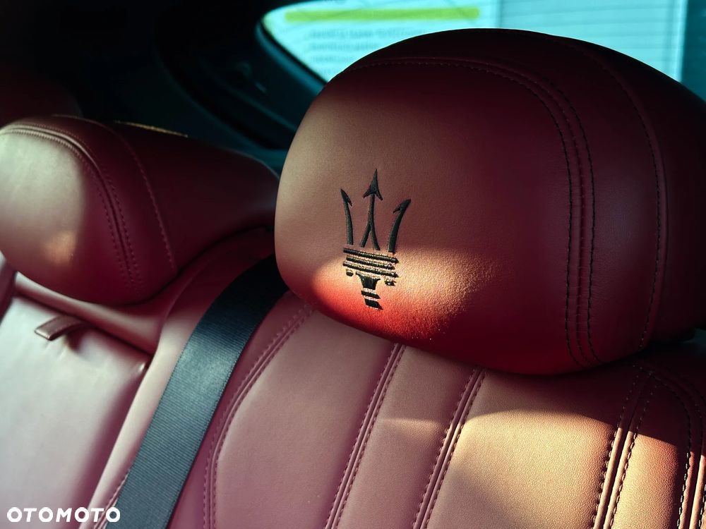 Maserati Levante Q4 GranSport - 13