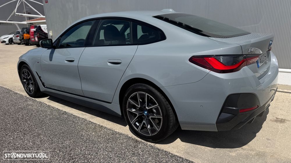 BMW i4 eDrive40 Pack Desportivo M - 10