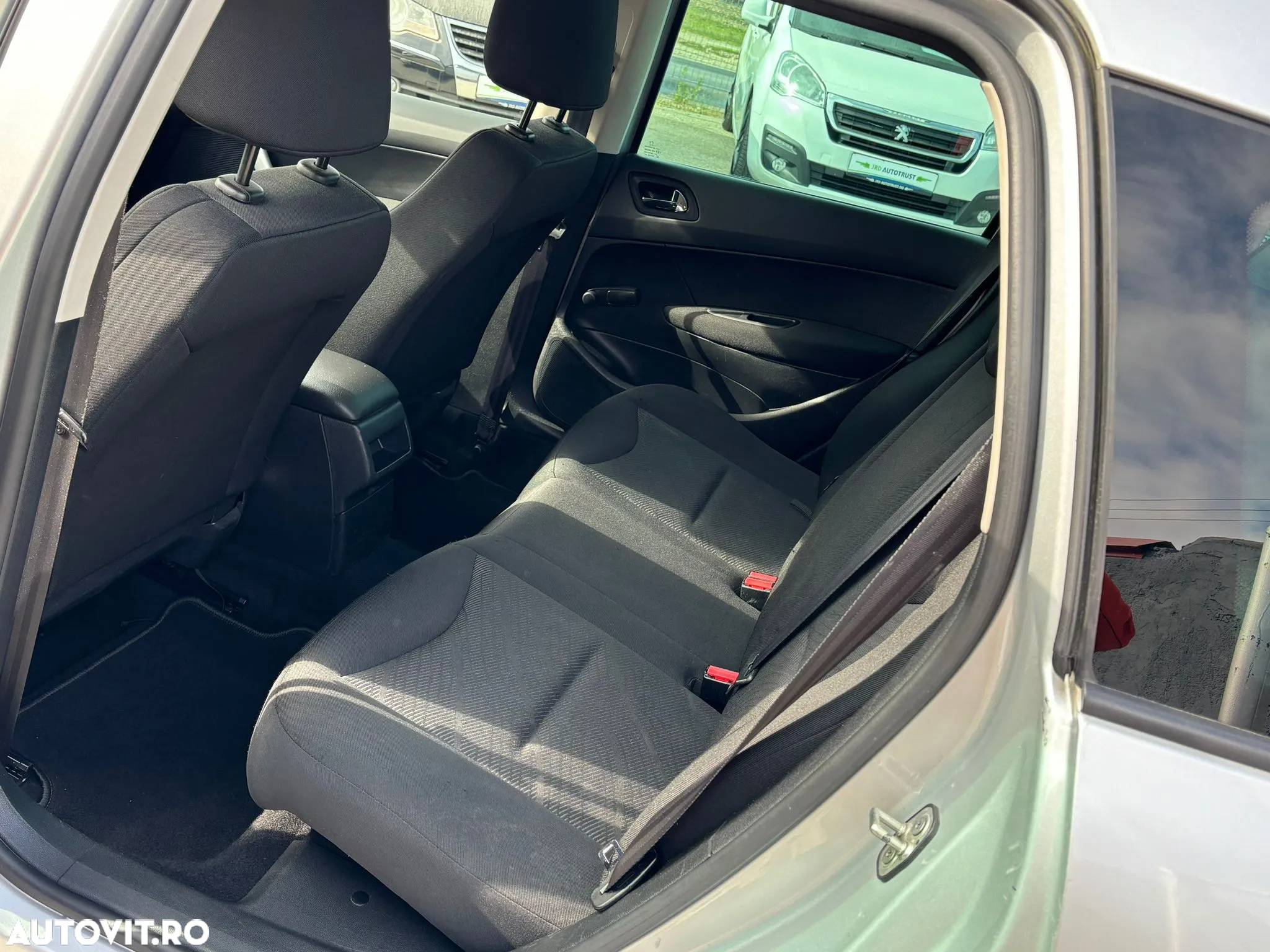 Peugeot 308 - 6