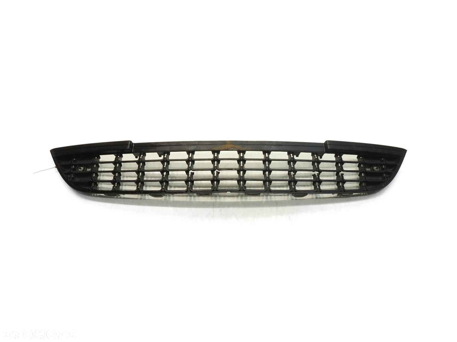 GRILL KRATKA ZDERZAKA ŚRODKOWA OPEL ASTRA J 13266567 - 1