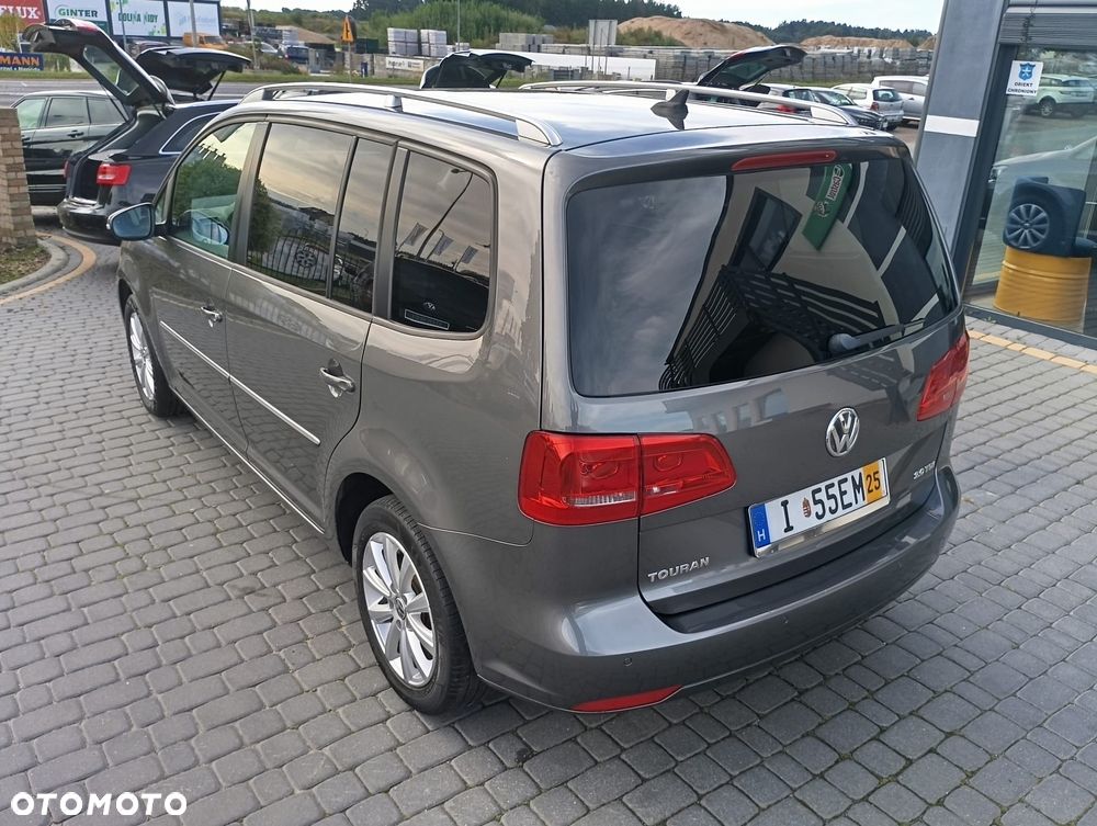 Volkswagen Touran 2.0 TDI BMT Comfortline Plus DSG - 5