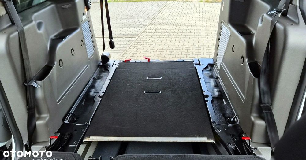 Ford Transit Connect - 29