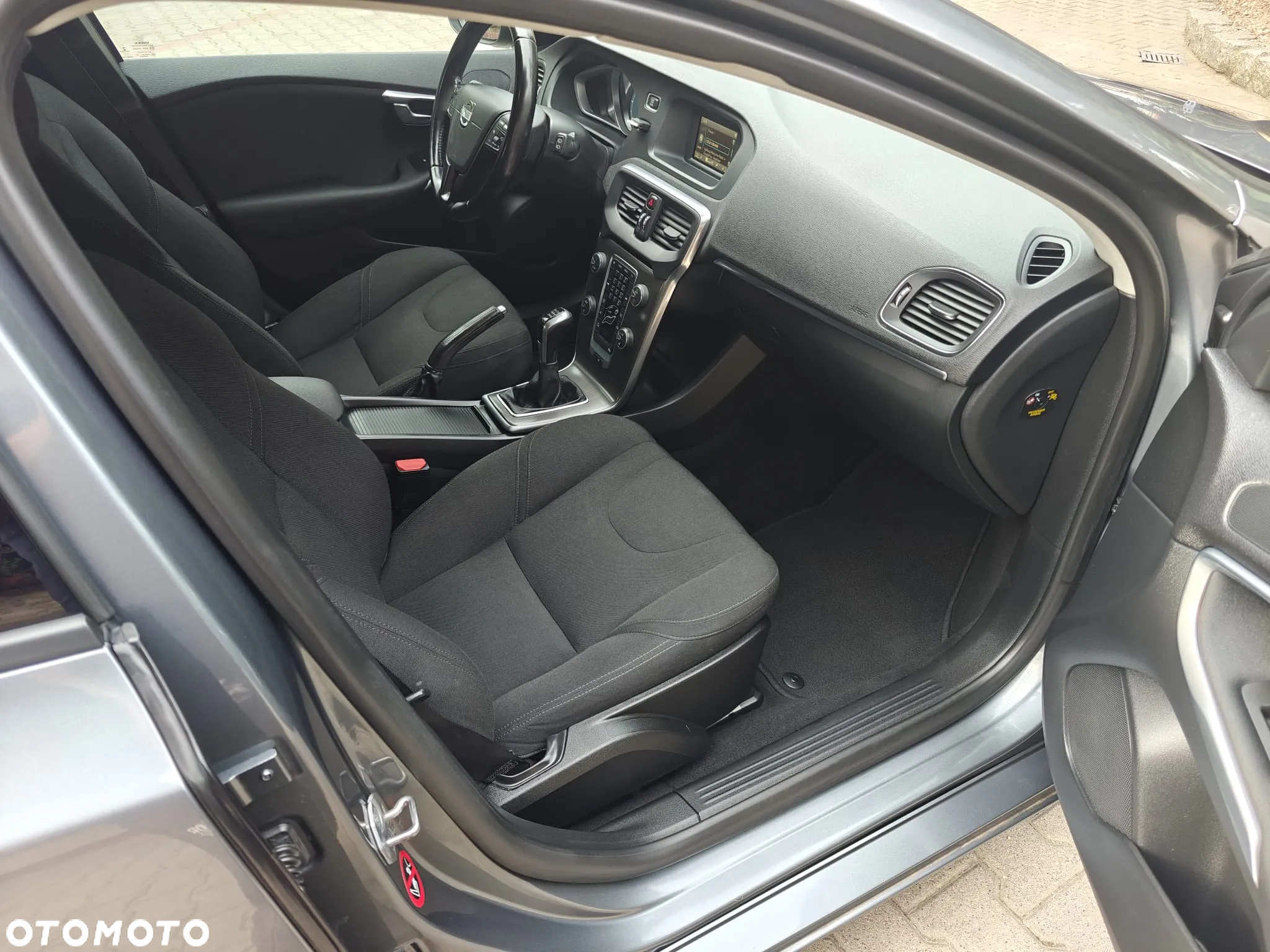 Volvo V40 - 14