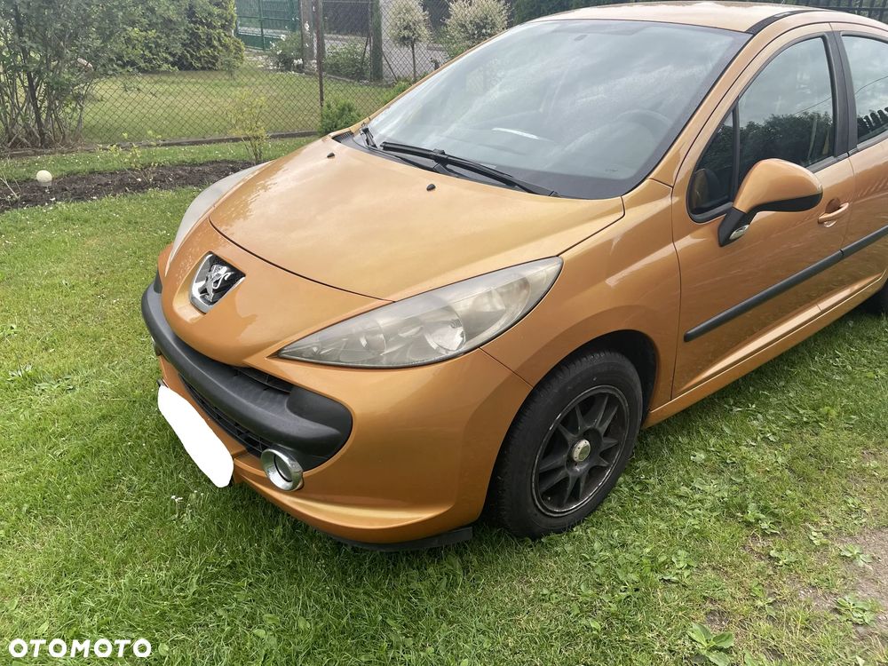 Peugeot 207 - 2