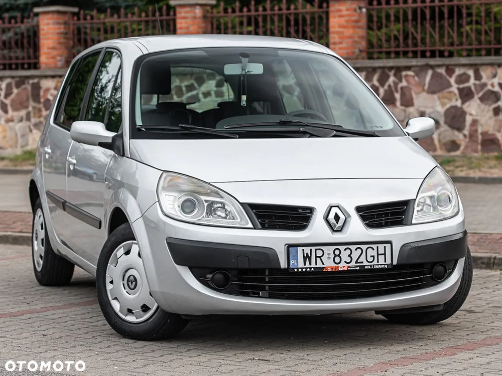 Renault Scenic 1.6 16V Confort Expression - 1