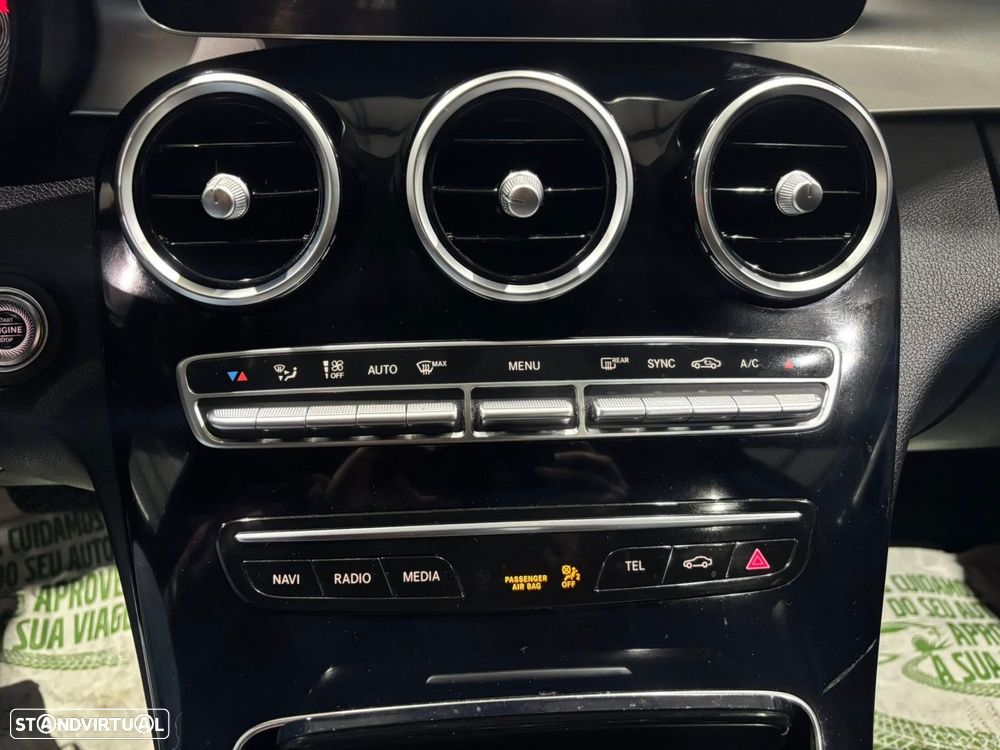 Mercedes-Benz C 200 - 29