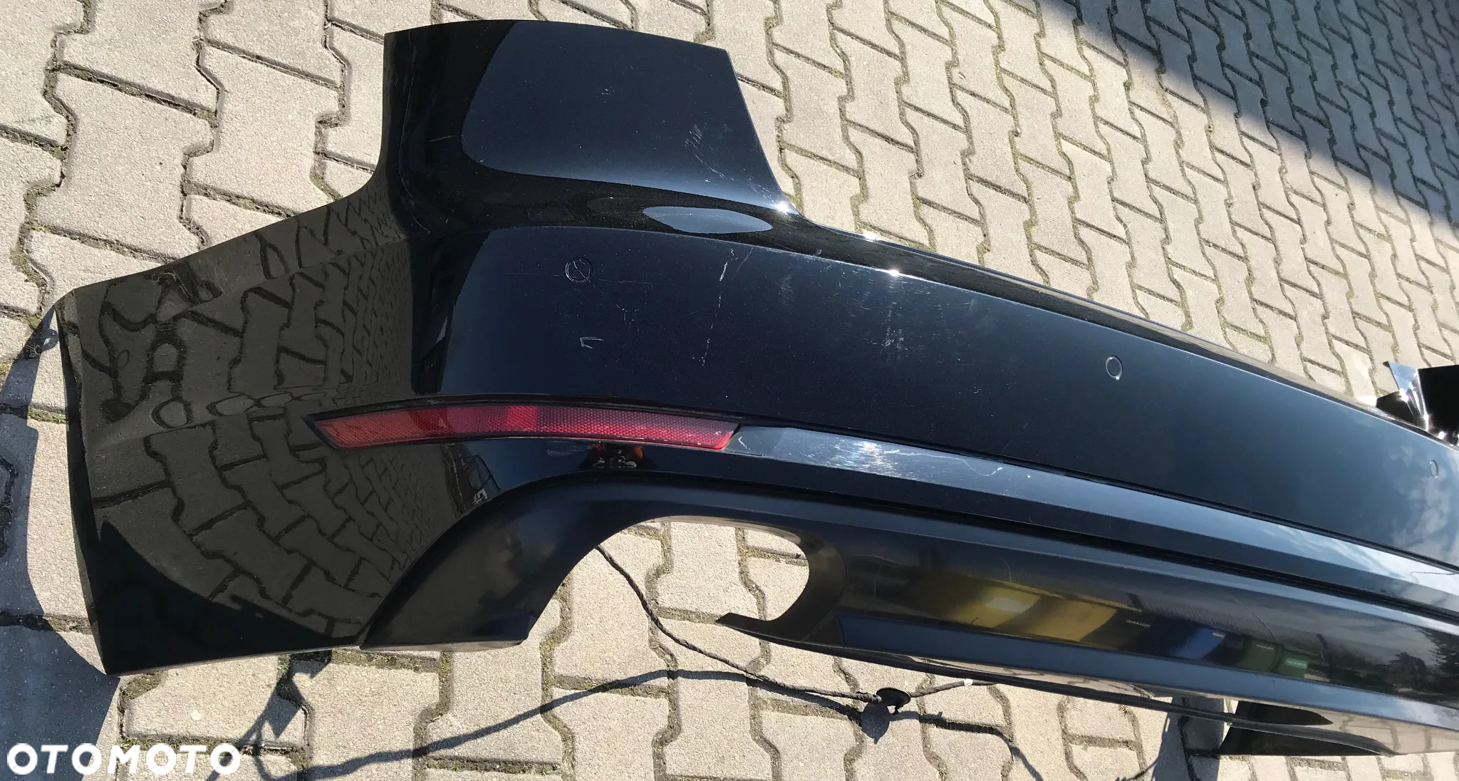 Audi A4 B9 8W 8W5 sedan limo zderzak tył tylny - 2