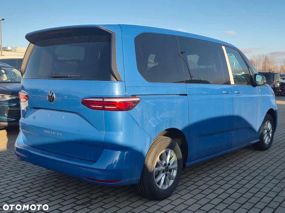 Volkswagen Multivan - 2