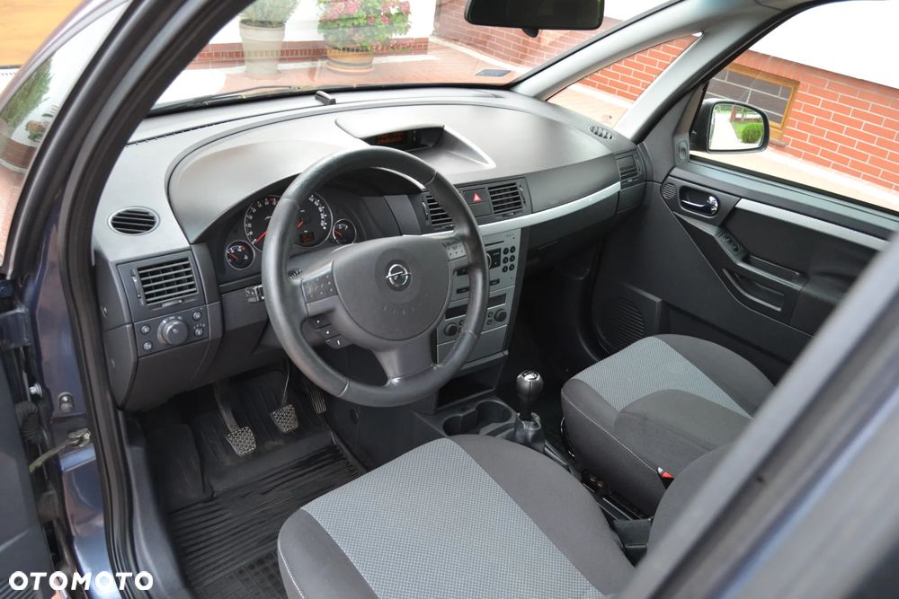 Ford Focus 1.6 TI-VCT Titanium - 25