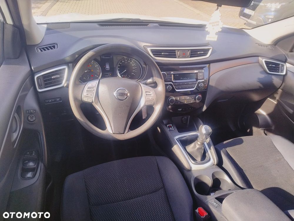 Nissan Qashqai 1.2 DIG-T N-Connecta - 12
