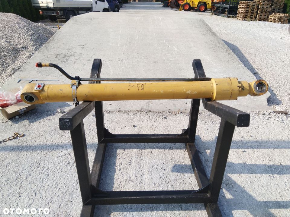 Siłownik Cat Caterpillar M 325 322 323 330 318 320 [D-167 S-60 T-80] - 1