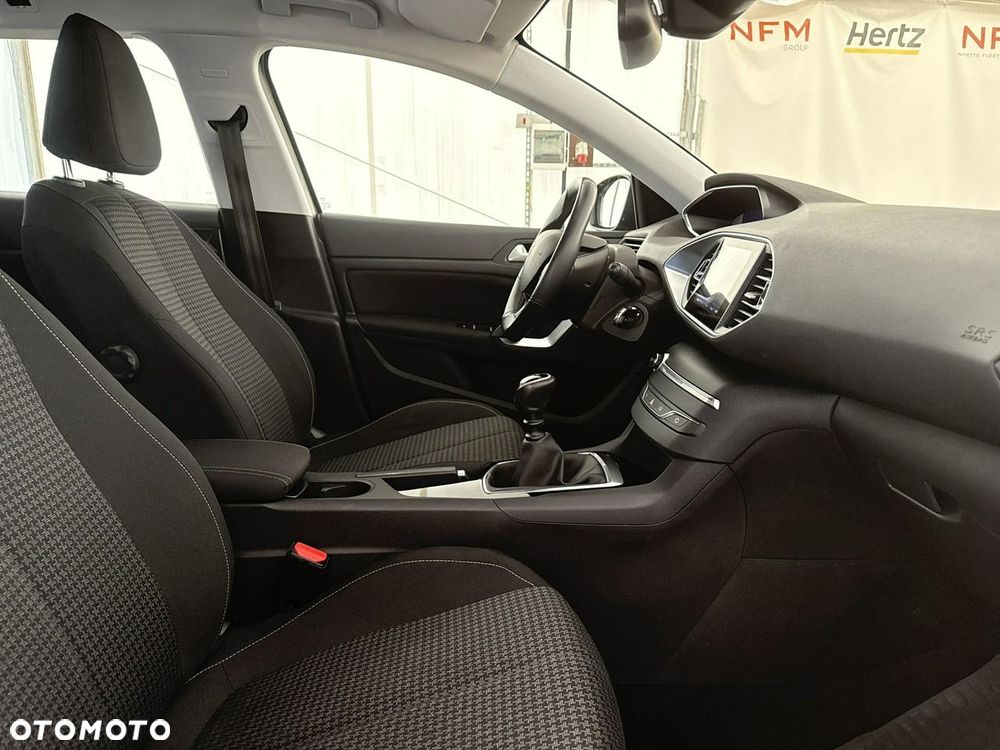 Peugeot 308 - 22