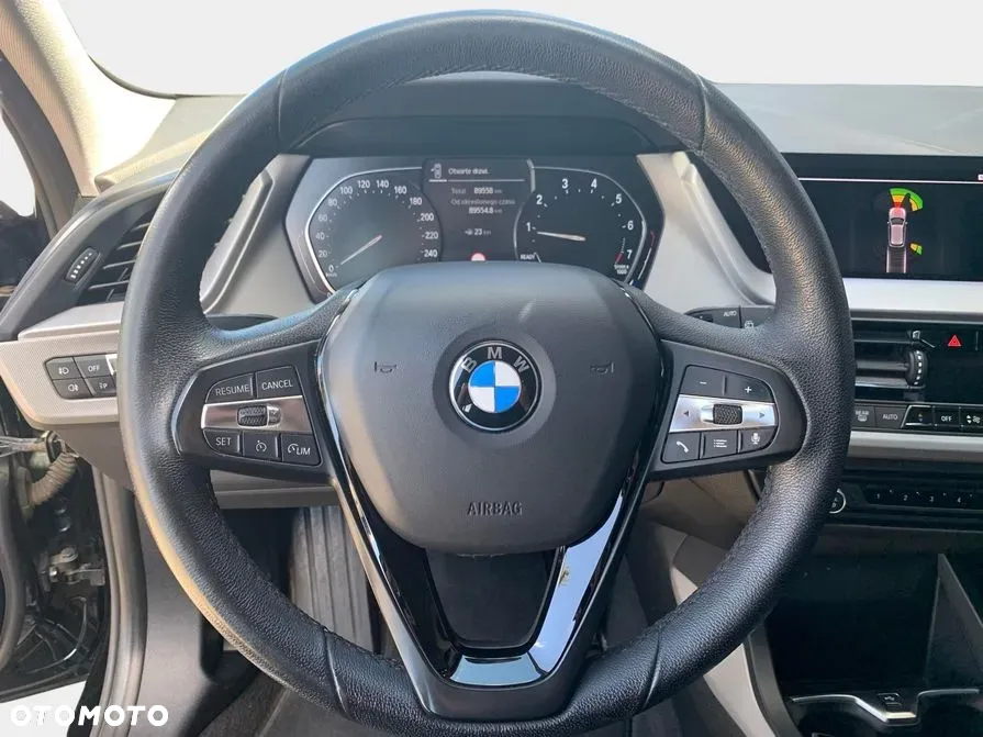 BMW Seria 1 118i Advantage - 9