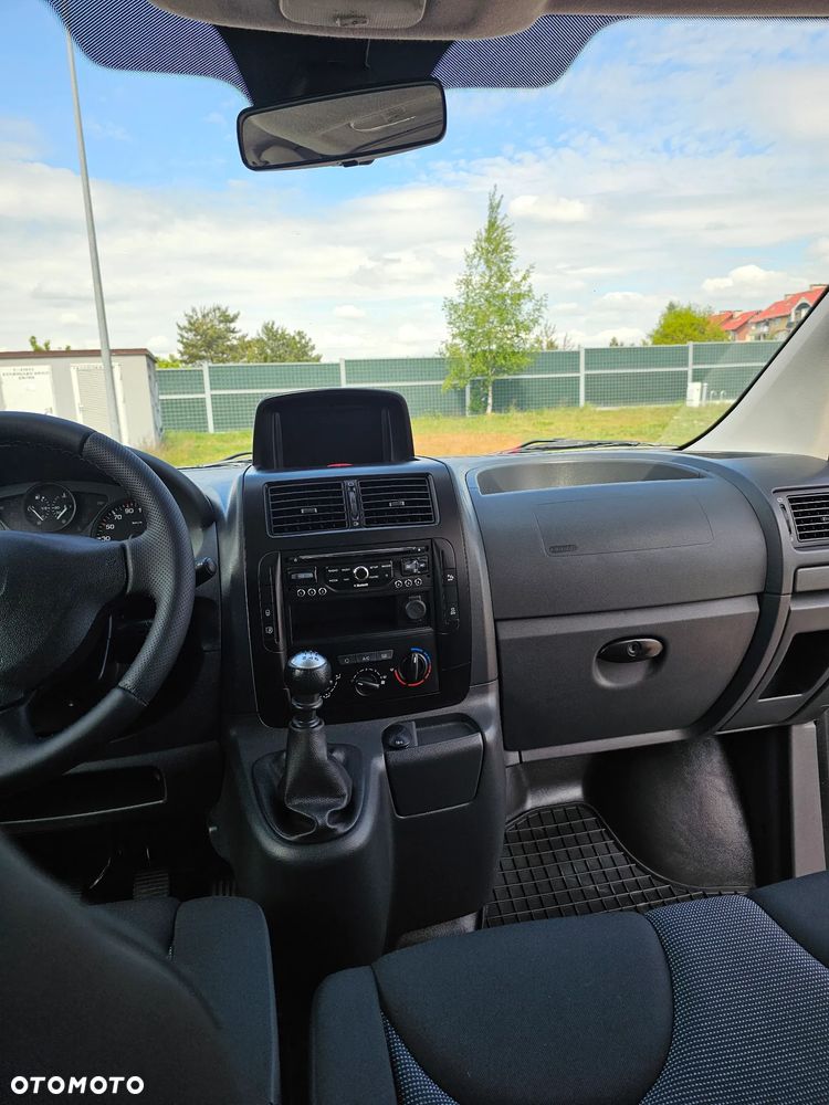 Peugeot EXPERT - 12