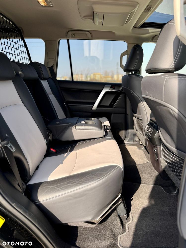 Toyota Land Cruiser LC 3.0 D-4D Invincible - 22
