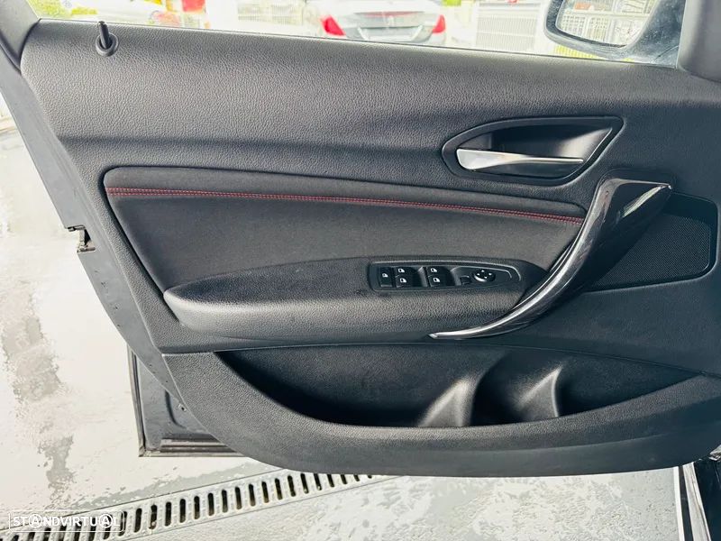 BMW 118 d Pack M - 22