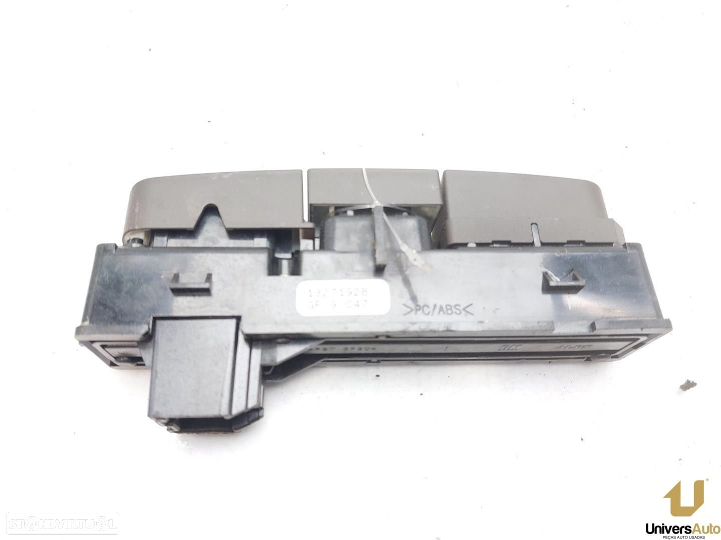 BOTÃO DE EMERGÊNCIA OPEL INSIGNIA A SEDAN 2009 -13271928 - 3