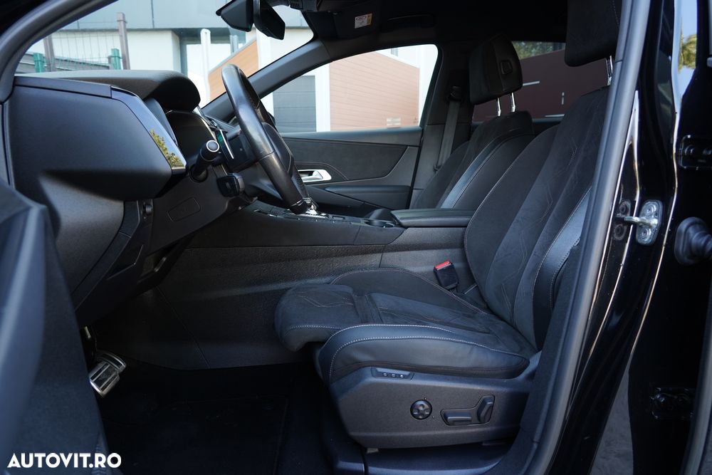 Citroën DS7 Crossback 4x4 PERFORMANCE LINE + - 28