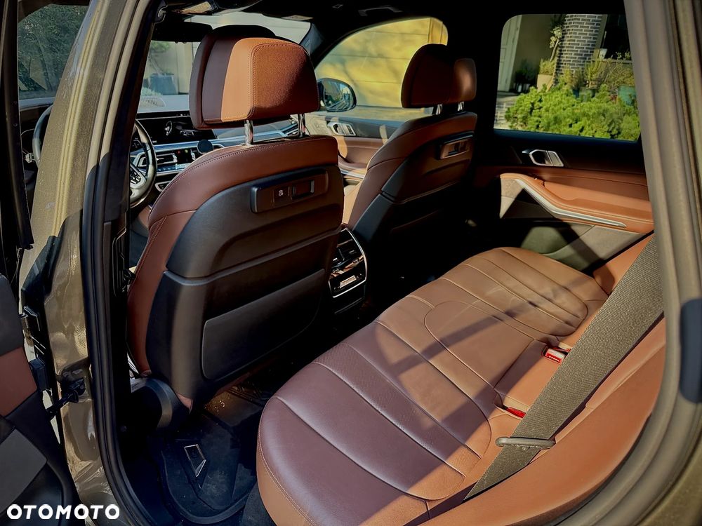 BMW X5 xDrive40d mHEV sport - 24