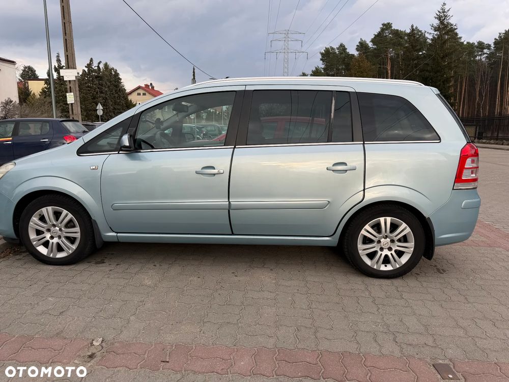 Opel Zafira 1.8 - 3
