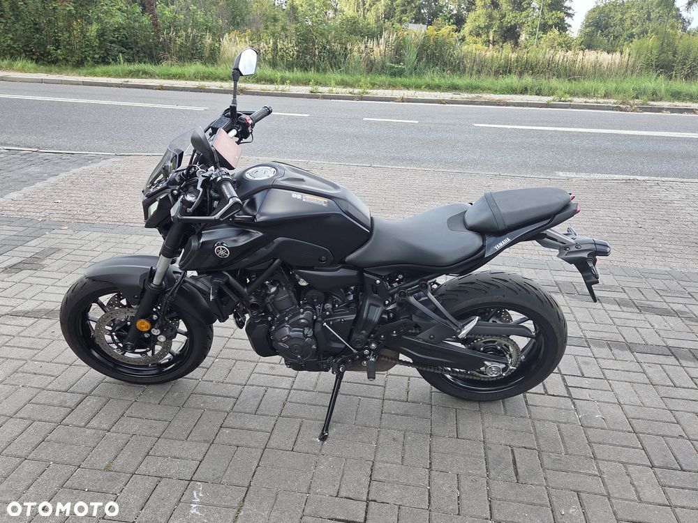 Yamaha MT - 24